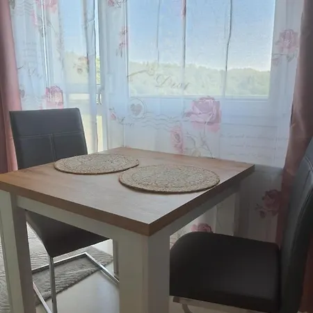 Lägenhet Hegyalja